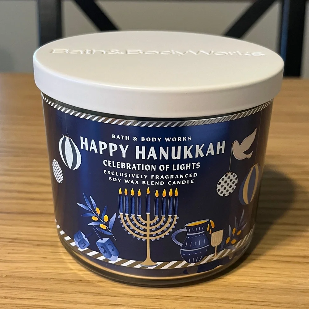 Bath & Body Works 3 Wick Candle. Happy Hanukkah Celebration Of Lights.